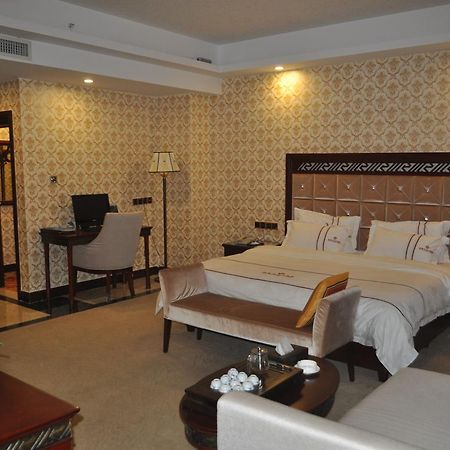 Guangdong Yao Cultural Hotel Liannan Dış mekan fotoğraf
