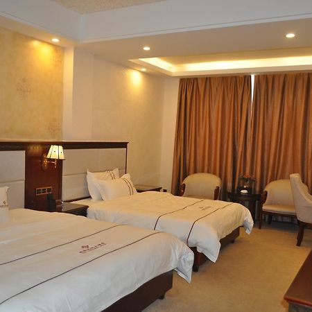Guangdong Yao Cultural Hotel Liannan Dış mekan fotoğraf